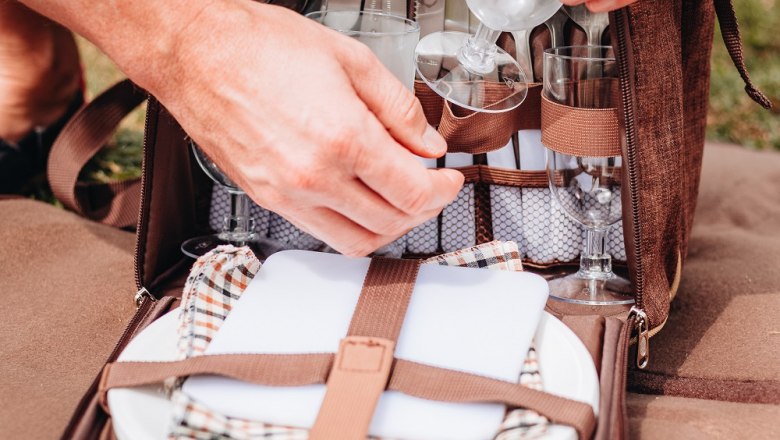 Gut gekühlt im Rucksack., © Busyshutters Gut gekühlt im Rucksack., © Busyshutters