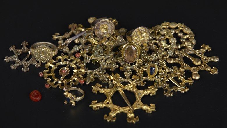 Fragments and complete vessels, © Landessammlungen Niederösterreich, UF-22958 Fragments and complete vessels, © Landessammlungen Niederösterreich, UF-22958