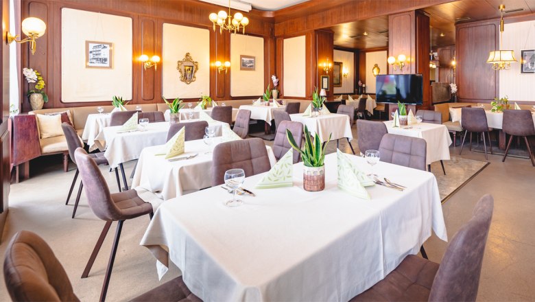 Hotel Zentral Restaurant, © busyshutters/ Hotel Zentral Schwartz GmbH