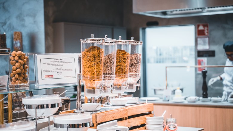 Buffet, &copy; Christian Kremser