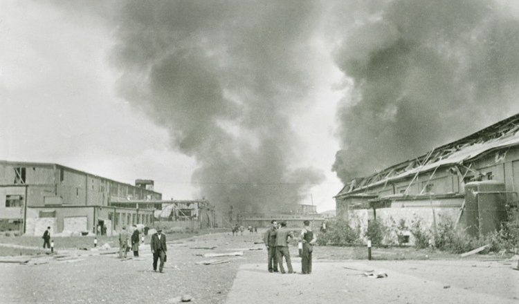 1943 wurde das Werksgelände bombardiert, © Red Bull Mediahouse
