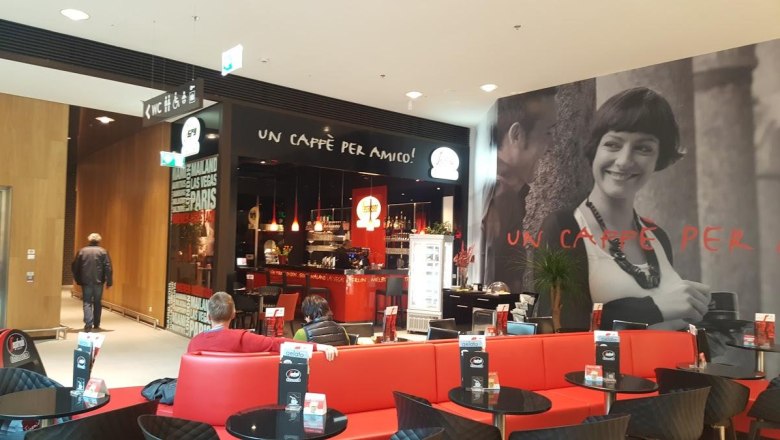 The café in Merkurcity, © Segafredo Zanetti