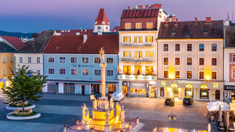Hotel Zentral am Hauptplatz Wiener Neustadt, &copy; Hotel Zentral