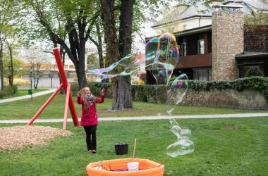 Kinderosterfest in Wiener Neustadt