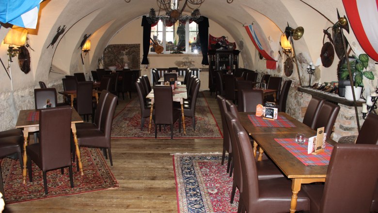 Vaulted hall from the 16th century, © Mary´s Scottish Coffeepub